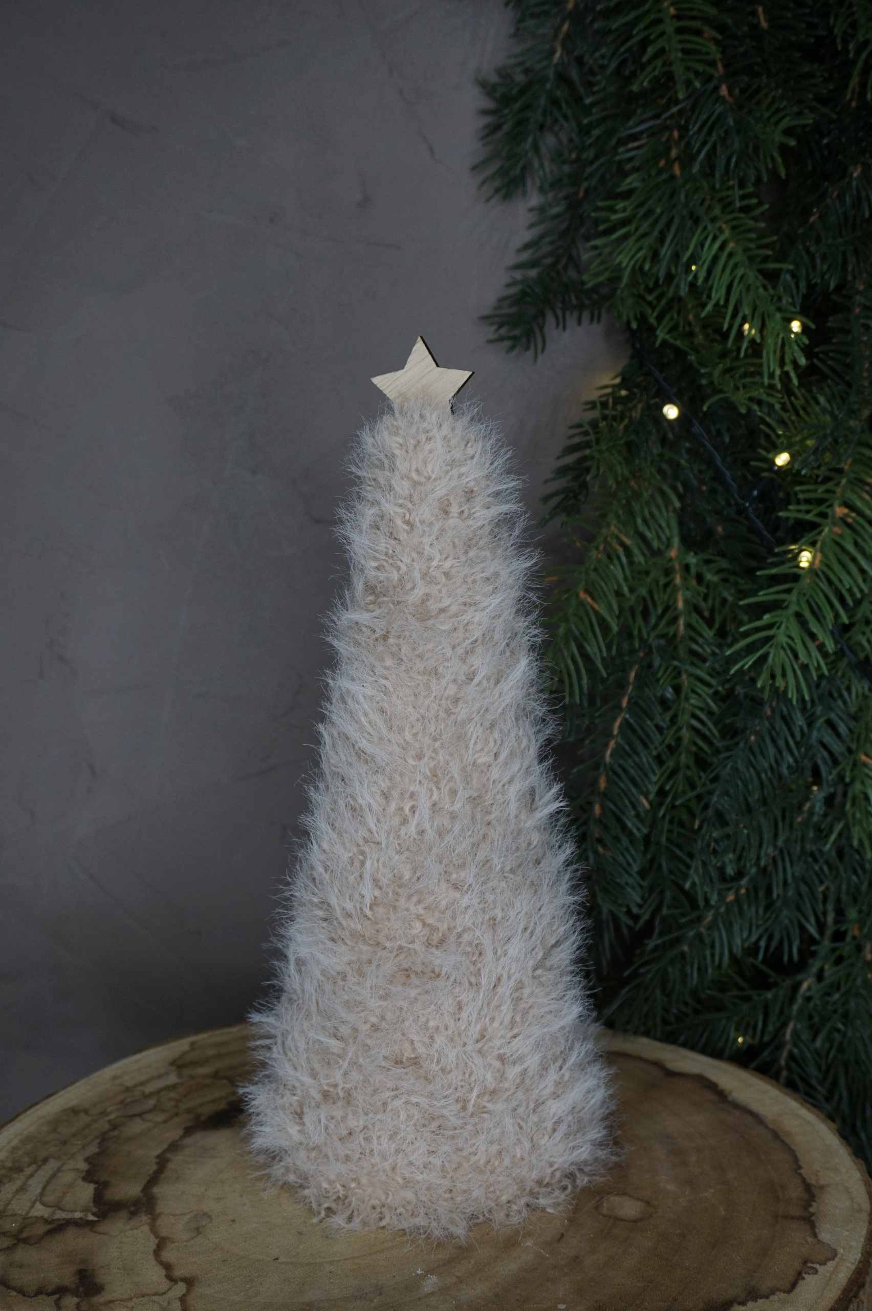 Árbol nórdico artesanal blanco crema