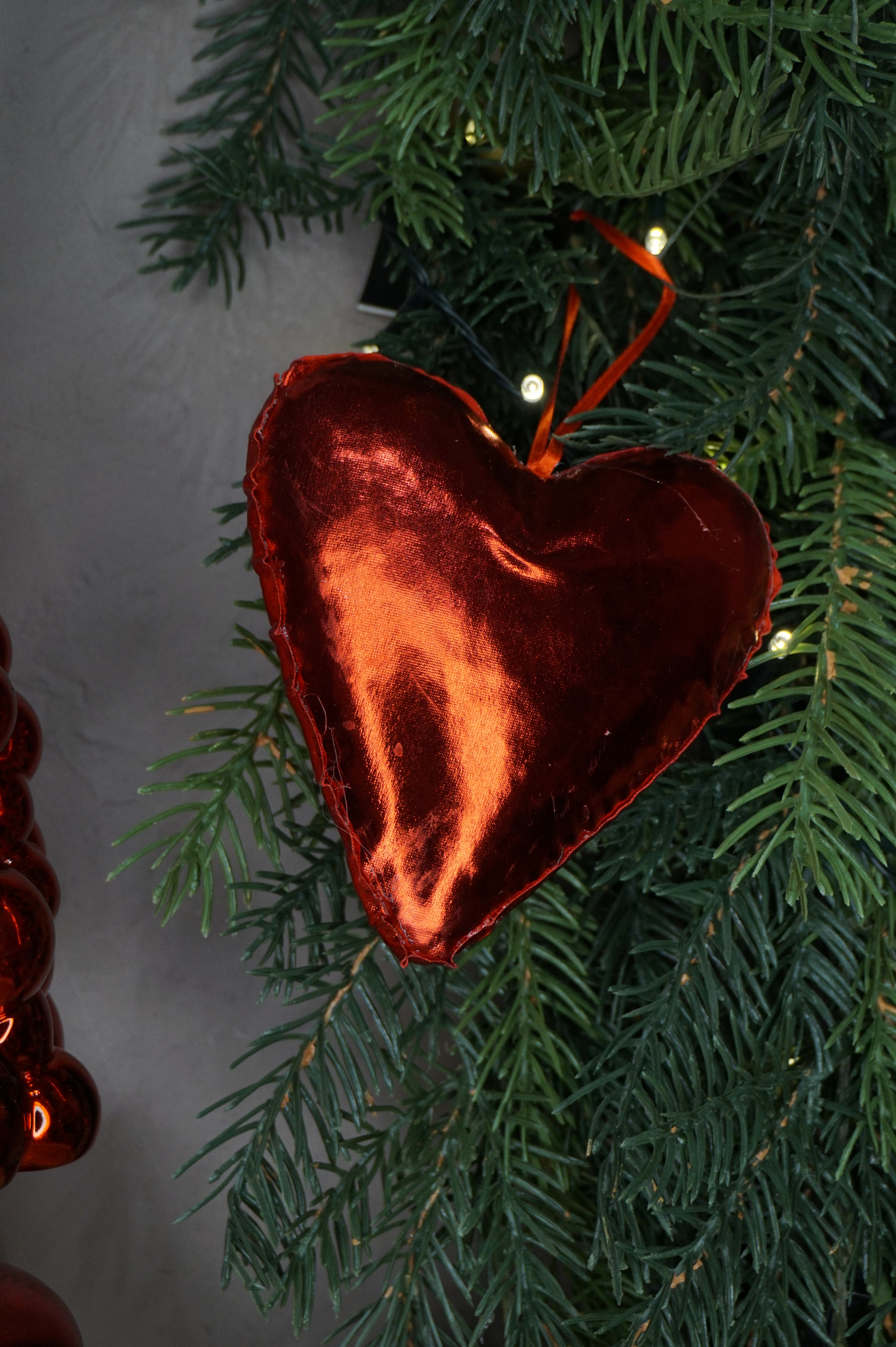 Alternative view of Adorno árbol - Corazón rojo efecto brillo