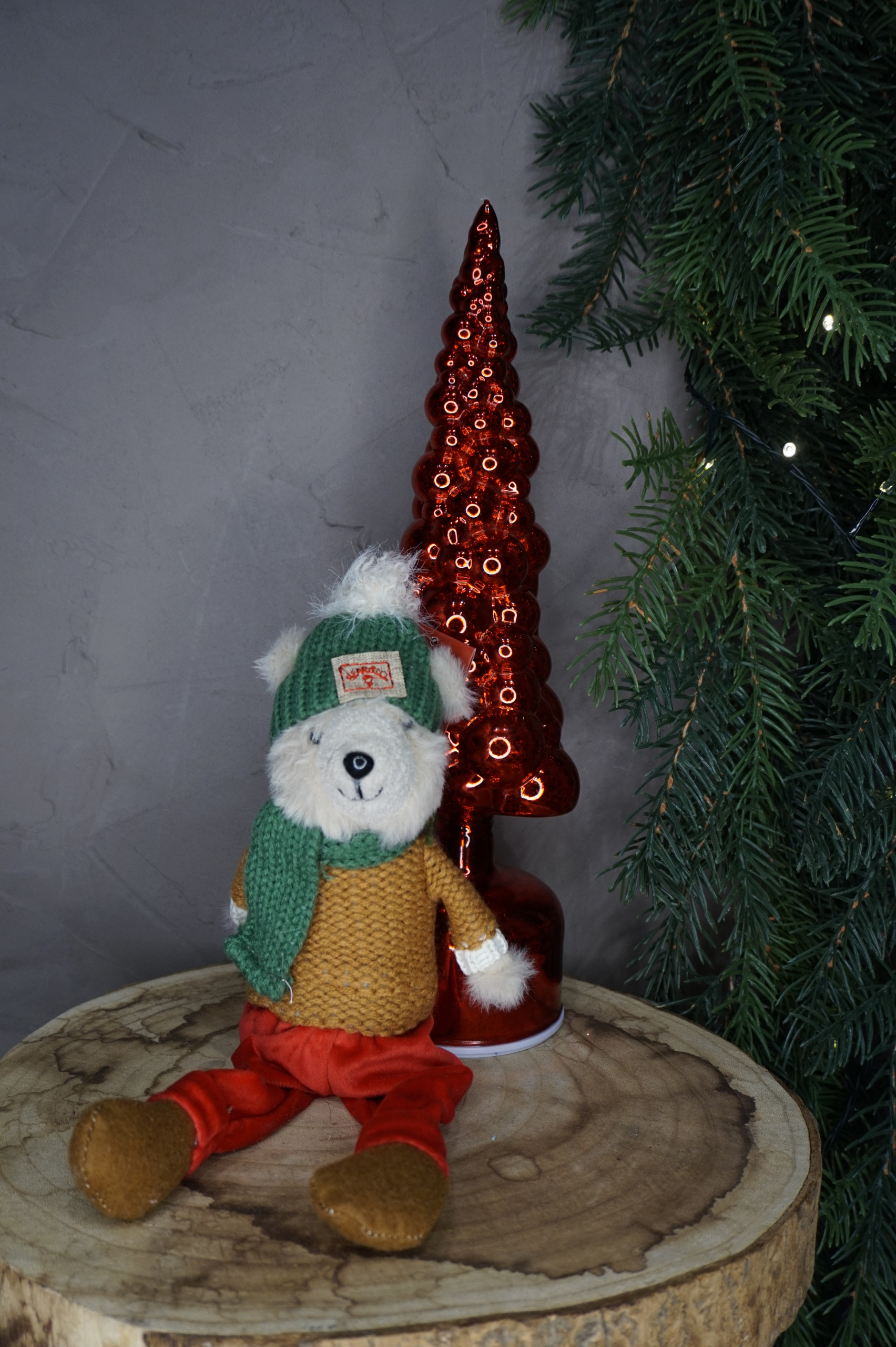 Peluche - Osito con ropa de invierno estilo urbano (Talla S)