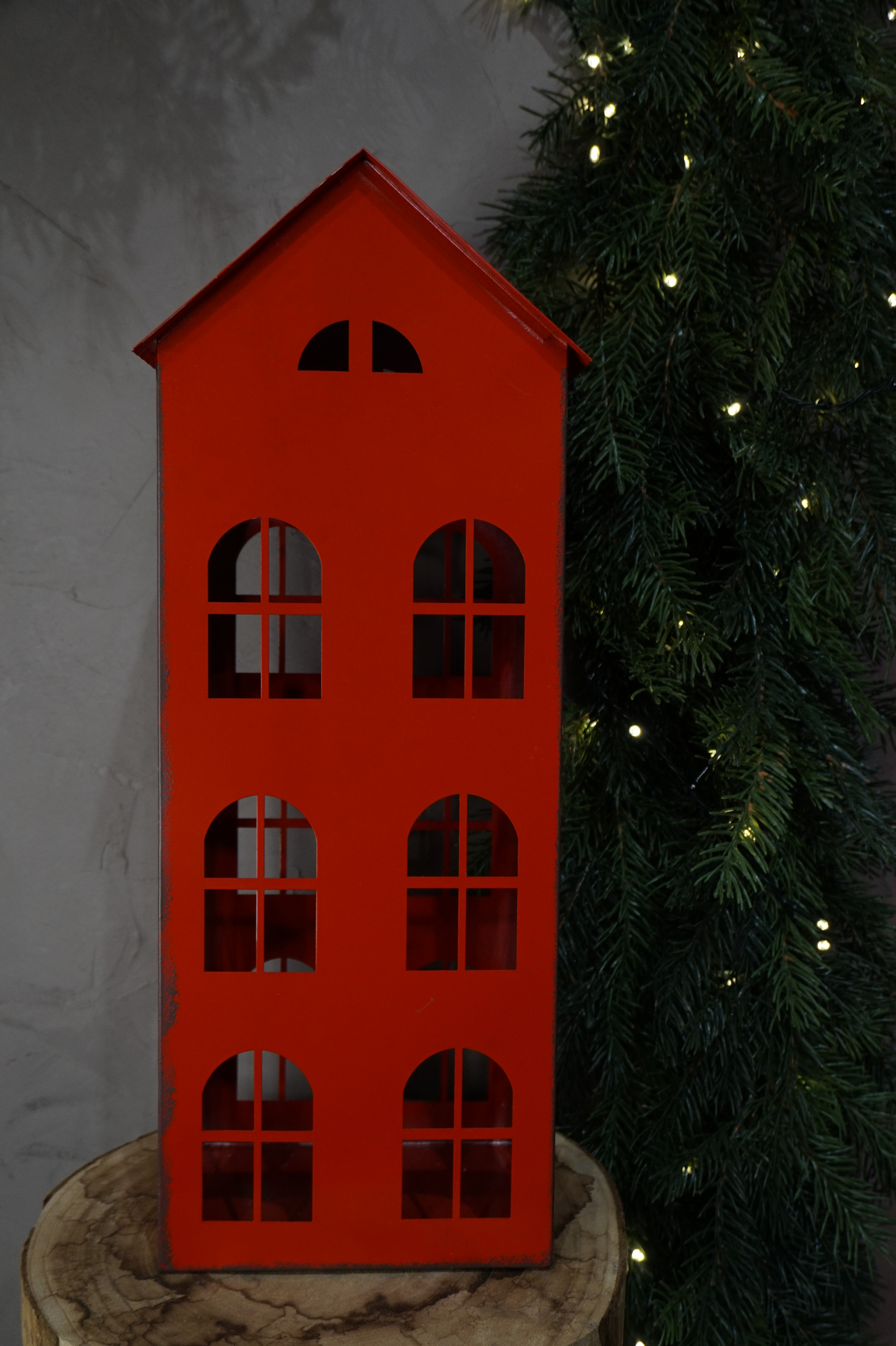 Decoración - Casa metal roja