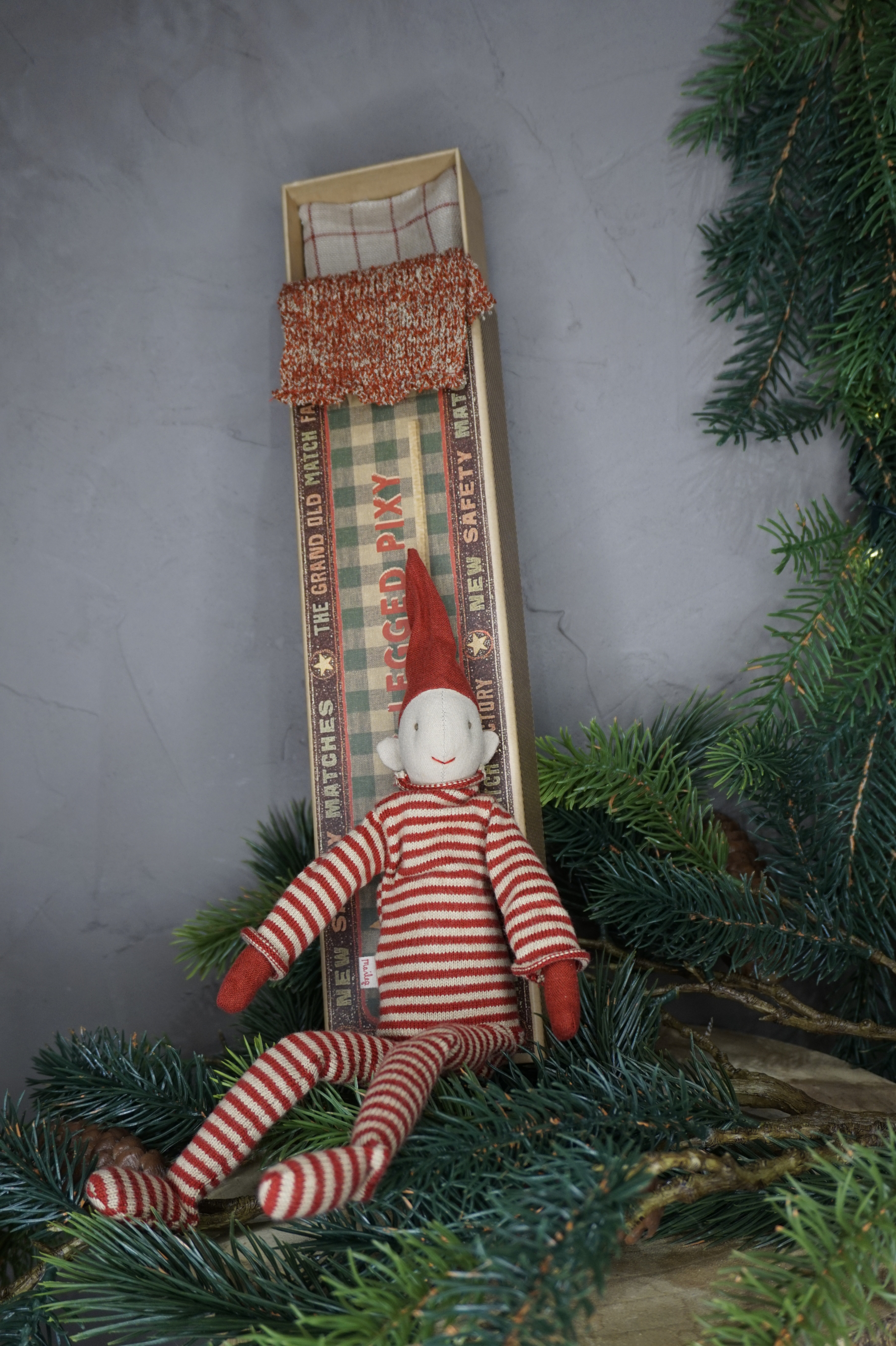 Maileg - Elfo travieso imantado