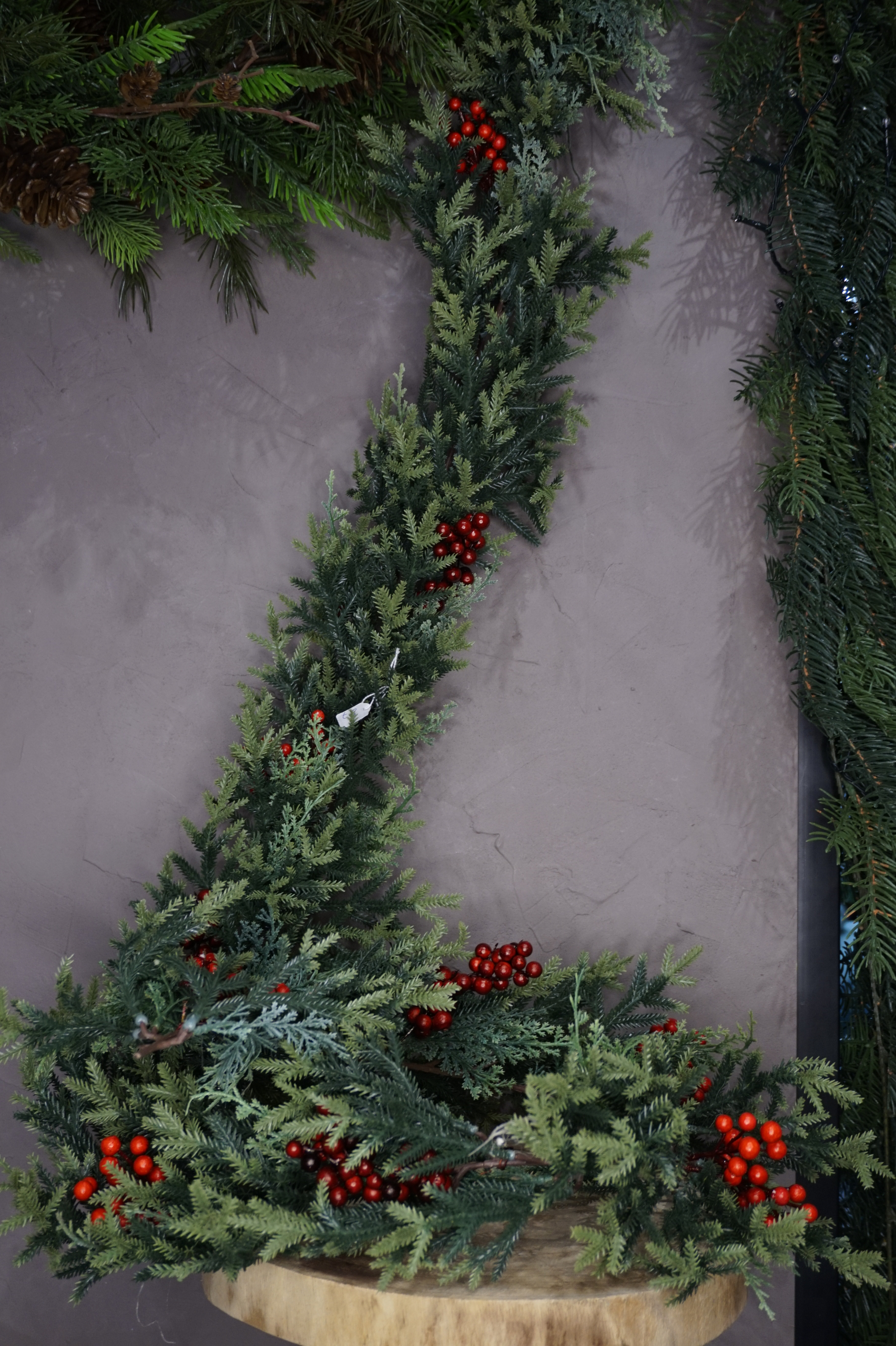 Decoración - Guirnalda elegante con bayas rojas