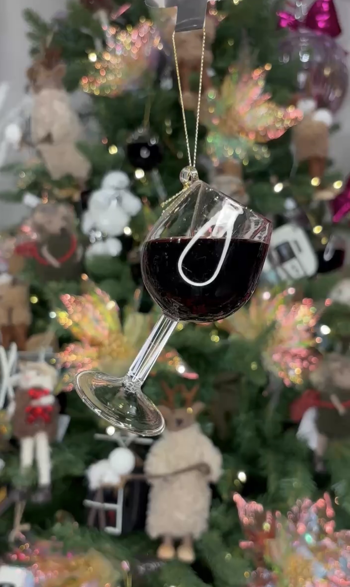 Copa de vino con líquido