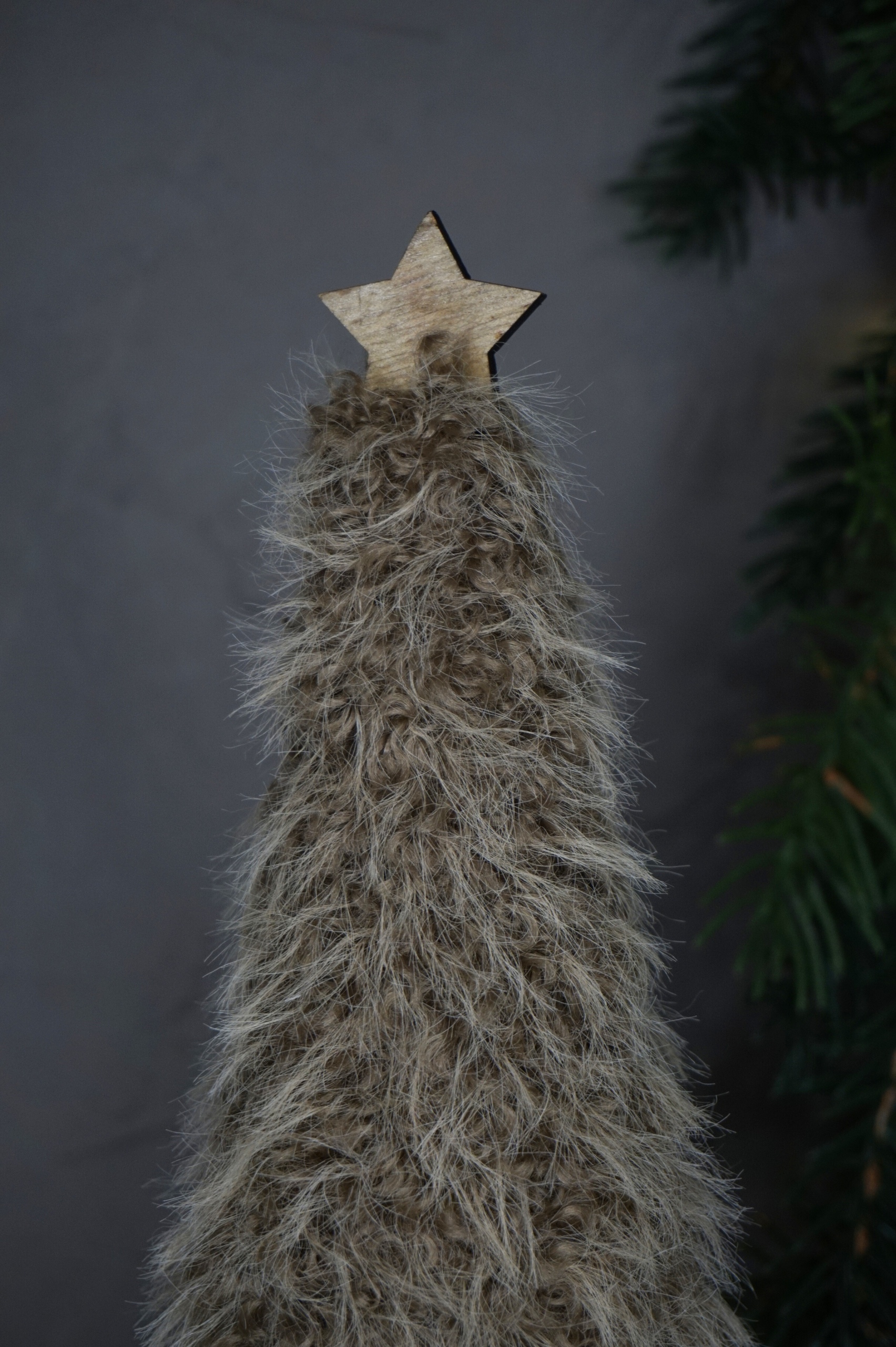 Alternative view of Árbol nórdico artesanal marrón