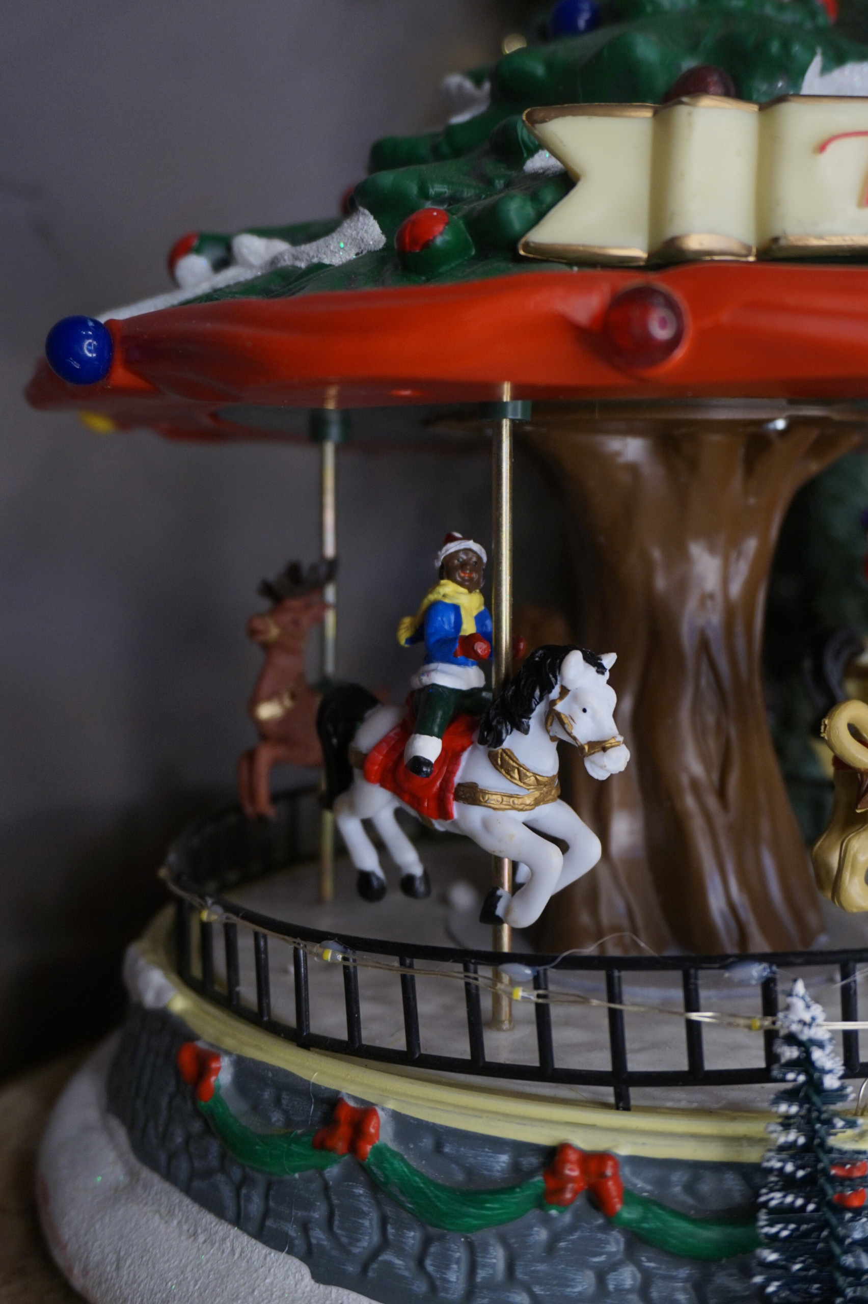 Ciudad Mágica - Carrusel feria - Imagen 3