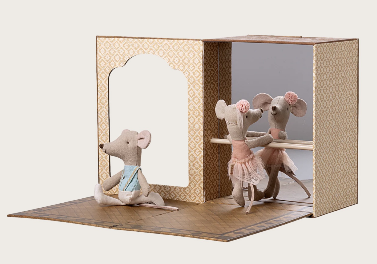 Maileg - Ratones ballet en estudio de danza, hermana y hermano pequeños